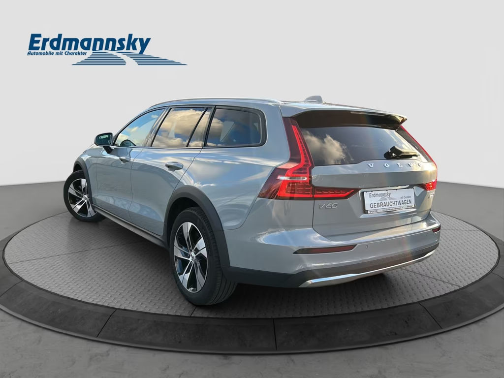 Volvo V60 Cross Country