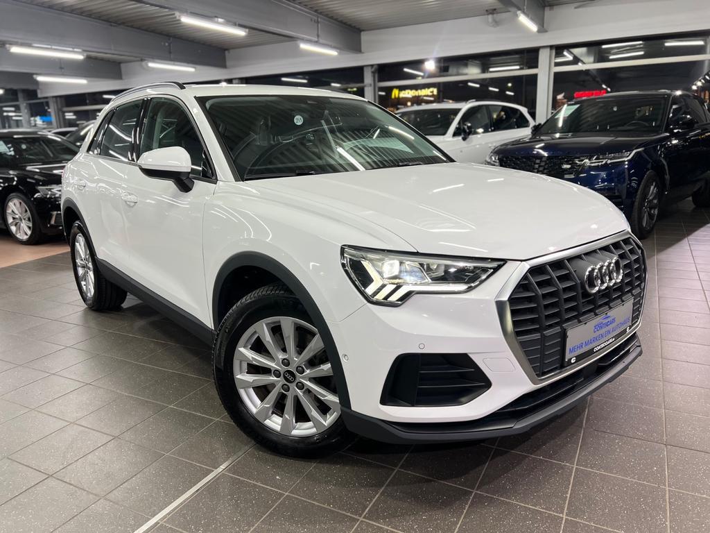 Audi Q3 2022 Benzine