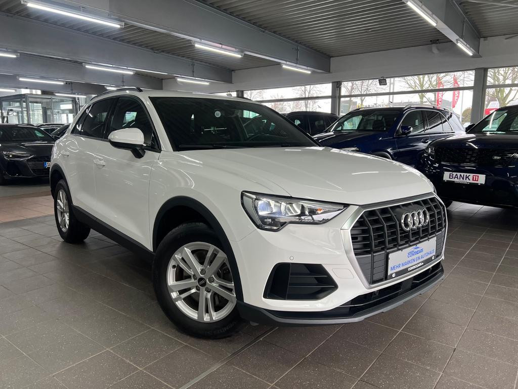 Audi Q3 2022 Benzine