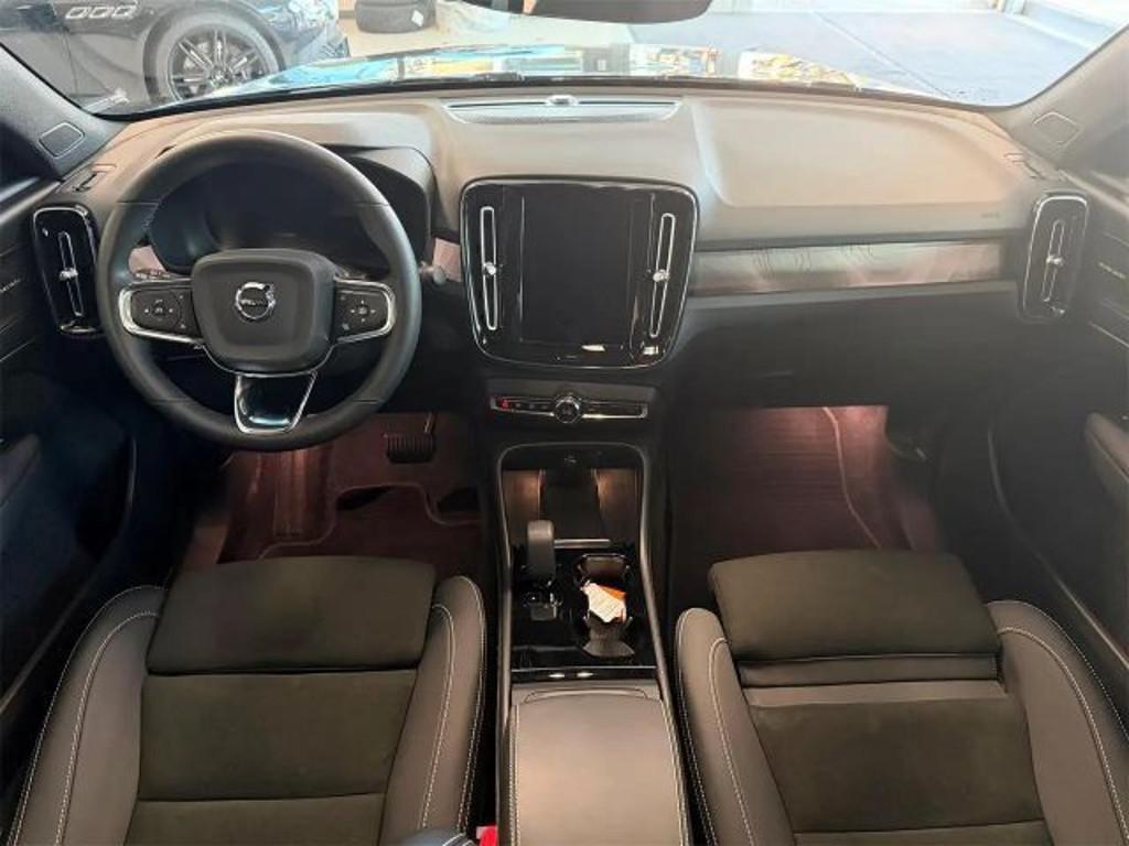 Volvo C40