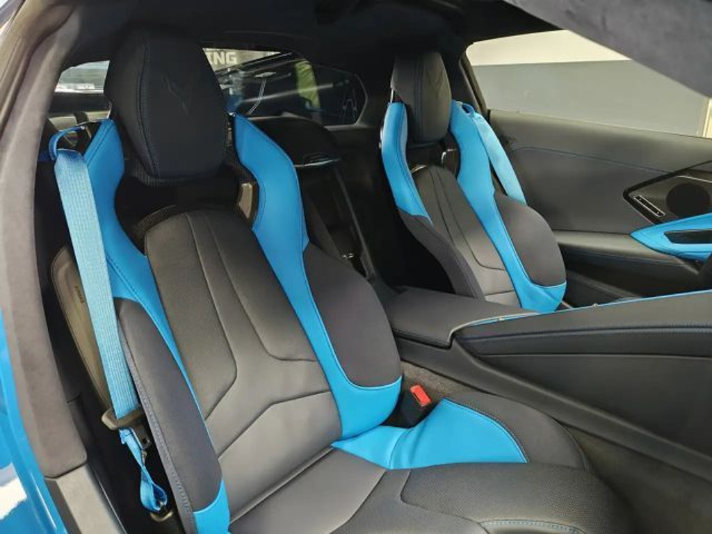 Corvette C8