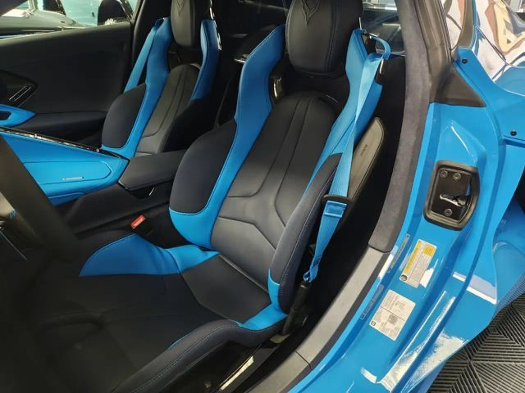 Corvette C8
