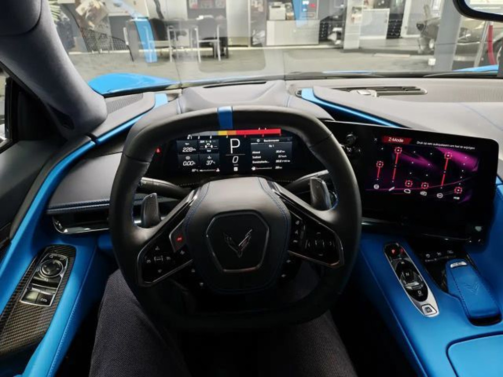 Corvette C8