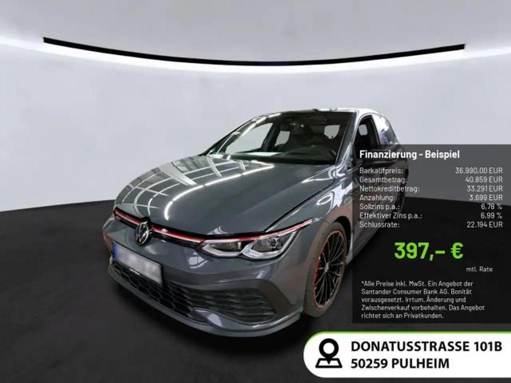 Volkswagen Golf 2023 Benzine