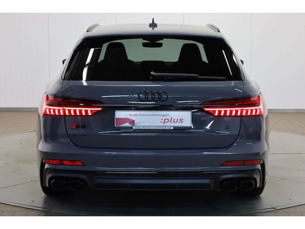 Audi S6