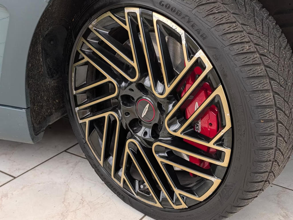 Mini John Cooper Works Clubman