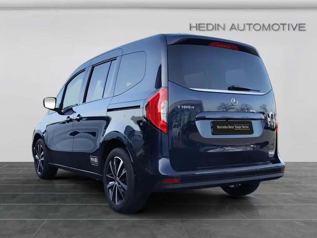 Mercedes-Benz T 180