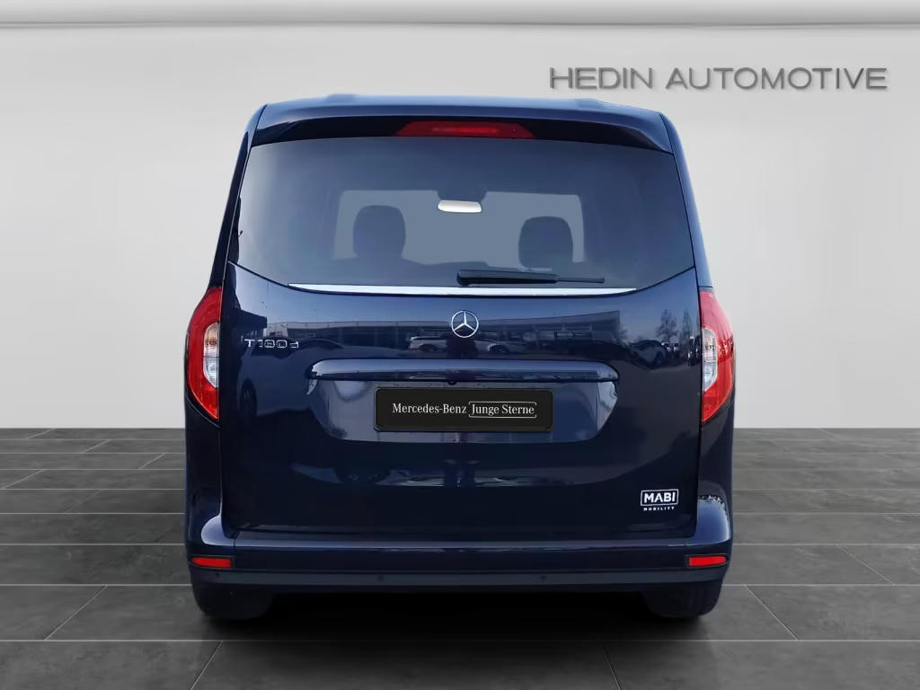 Mercedes-Benz T 180