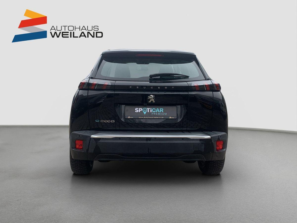 Peugeot e-2008