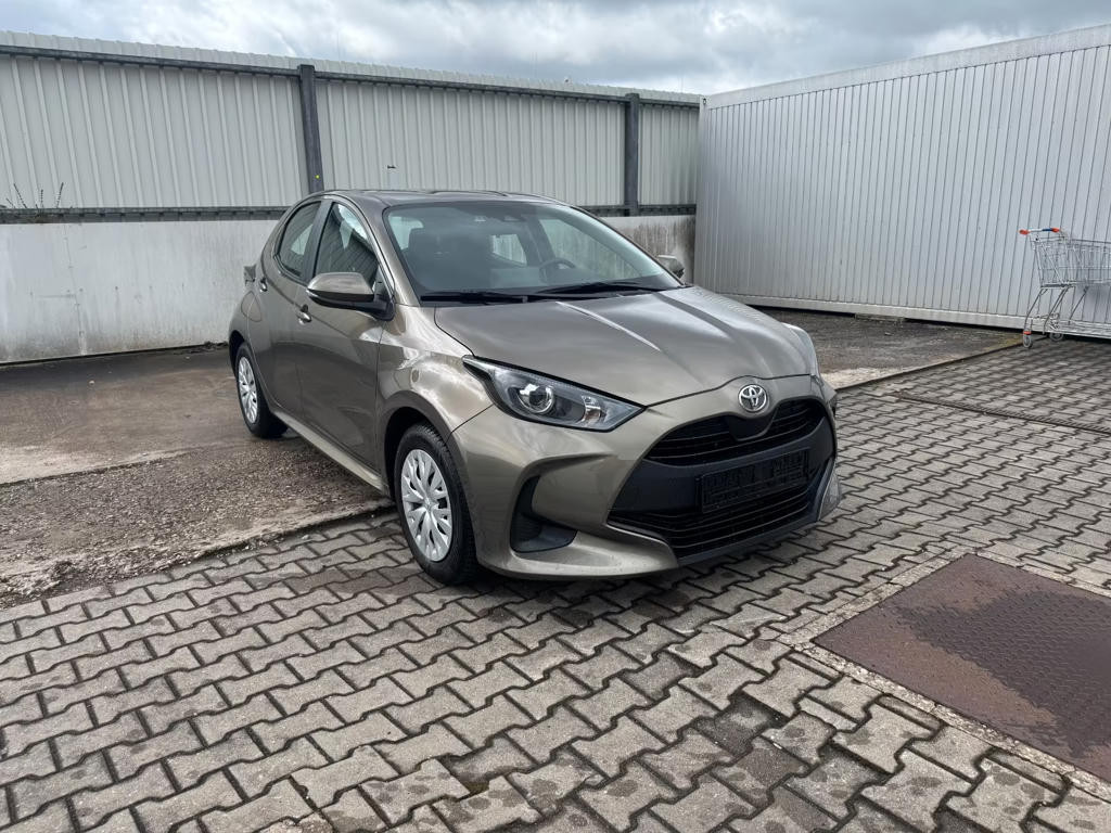 Toyota Yaris 2023 Benzine