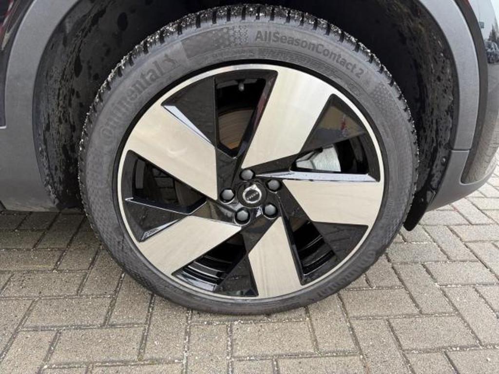 Volvo C40