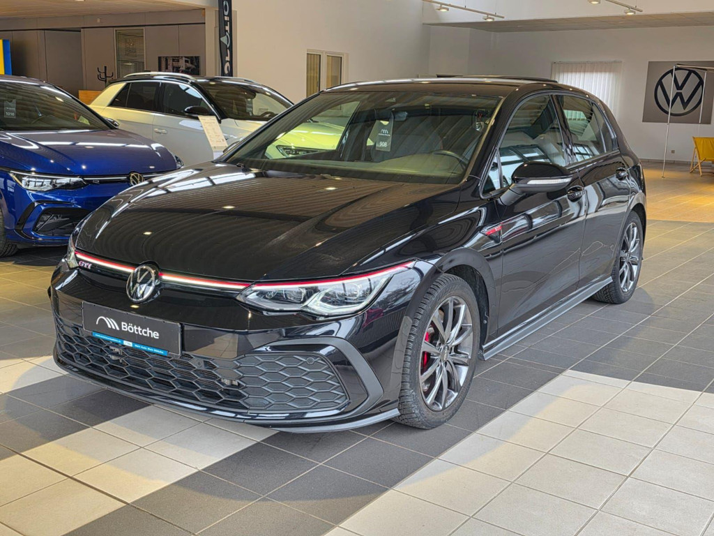 Volkswagen Golf 2021 Benzine