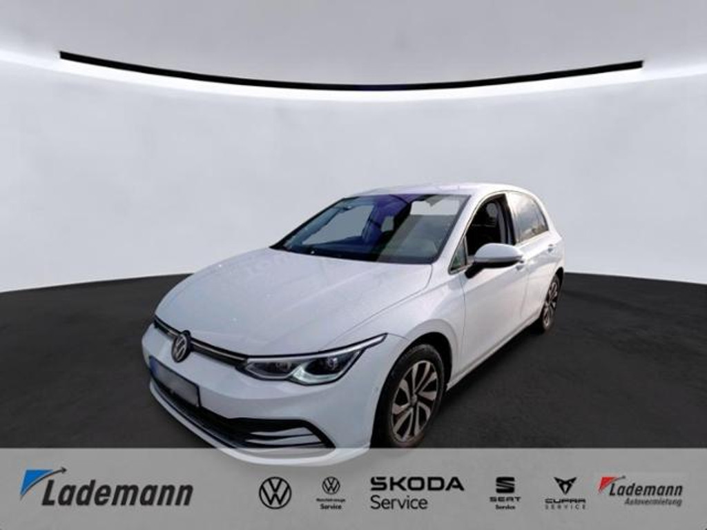 Volkswagen Golf 2023 Benzine