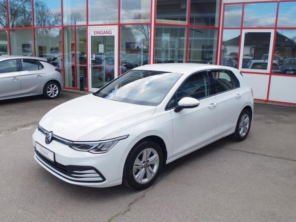 Volkswagen Golf 2022 Benzine