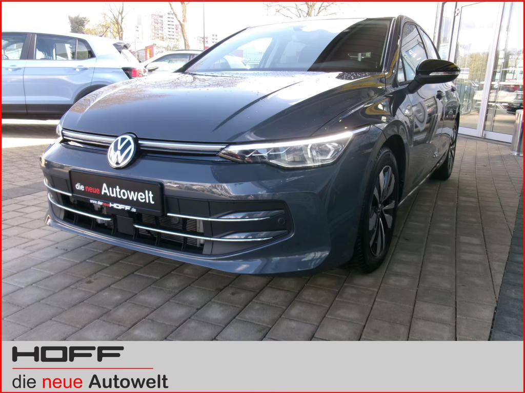 Volkswagen Golf 2025 Benzine