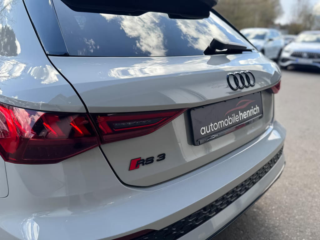 Audi RS3