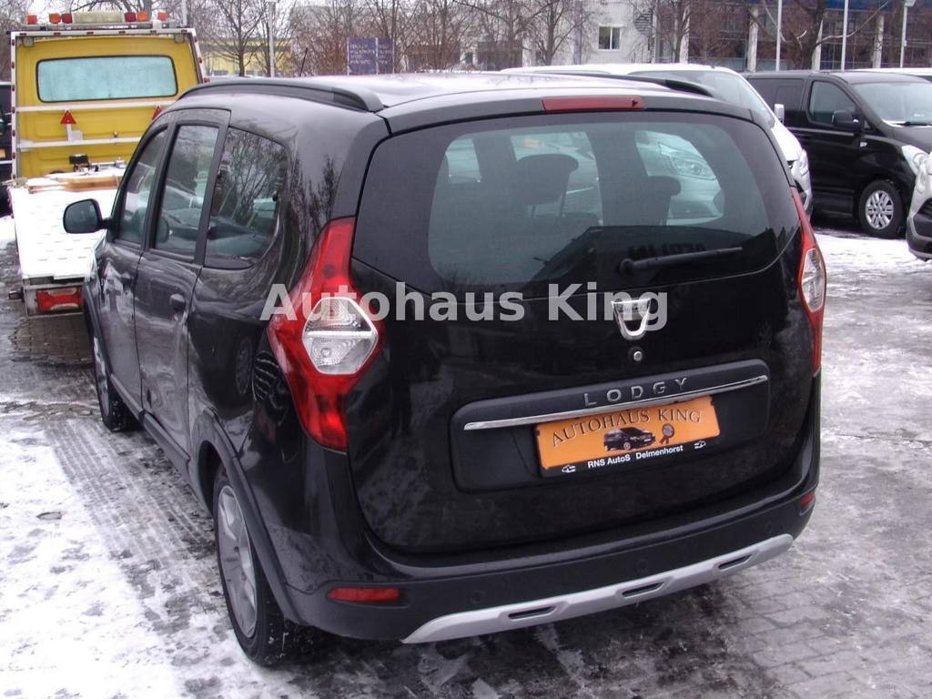 Dacia Lodgy