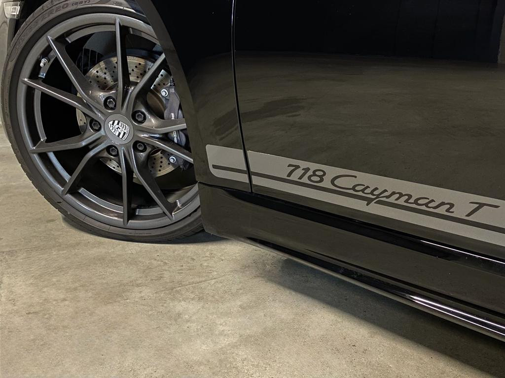 Porsche Cayman