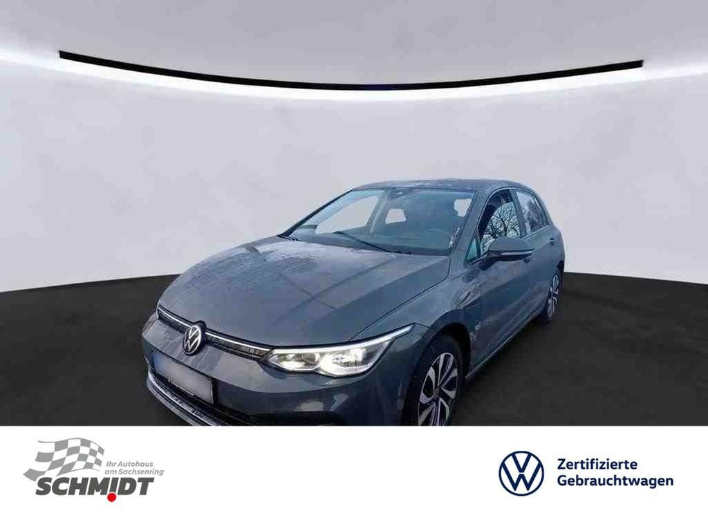 Volkswagen Golf 2022 Benzine