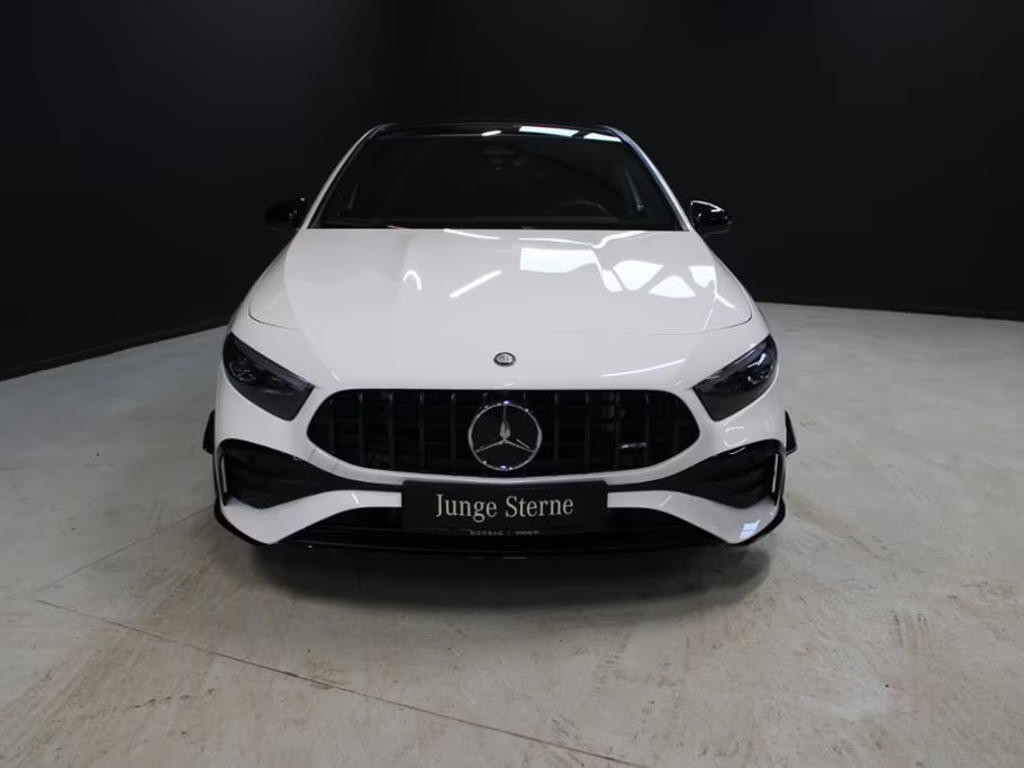 Mercedes-Benz A-Klasse 2024 Benzine
