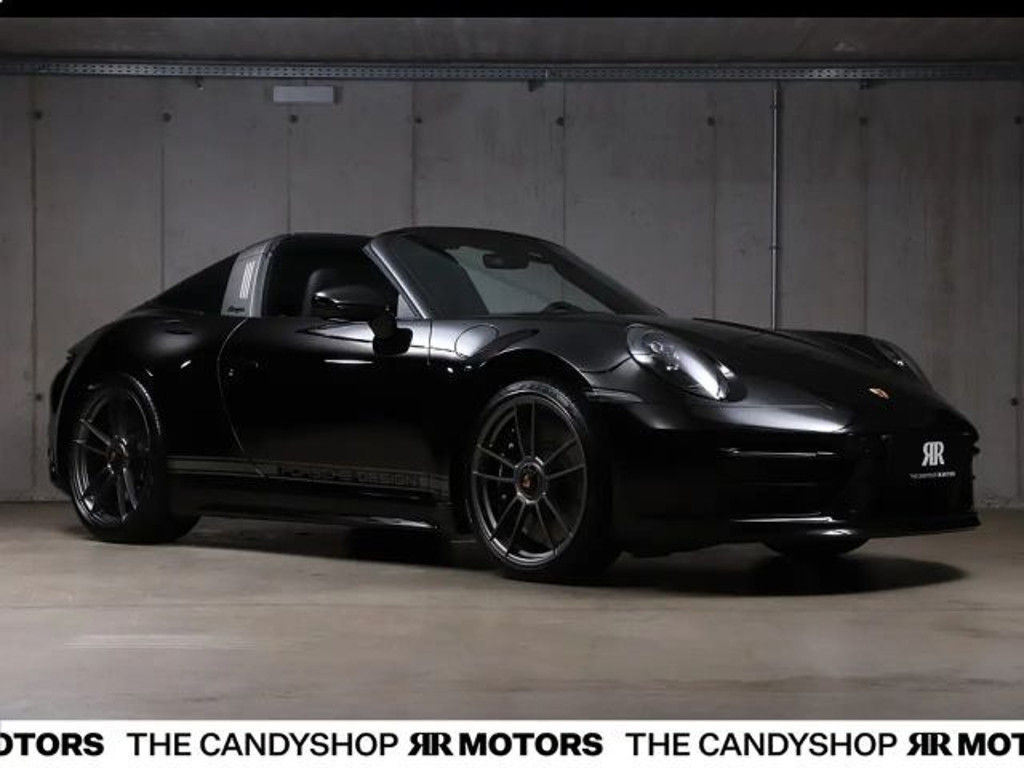 Porsche 911 2022 Benzine