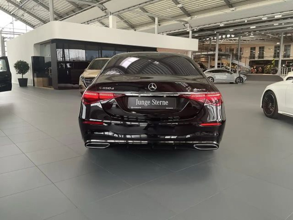 Mercedes-Benz S-Klasse