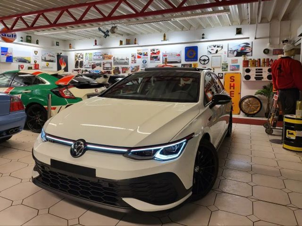 Volkswagen Golf 2022 Benzine