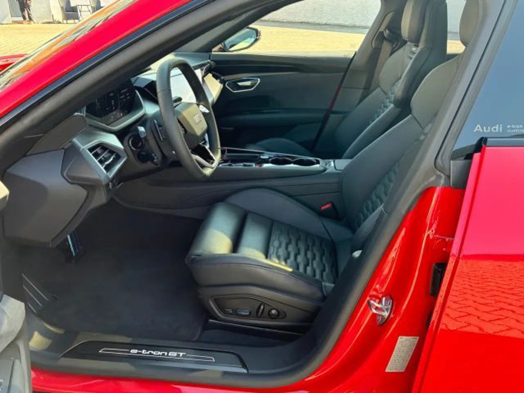 Audi e-tron GT