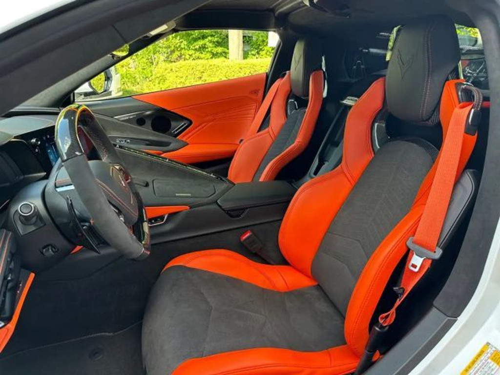 Corvette C8