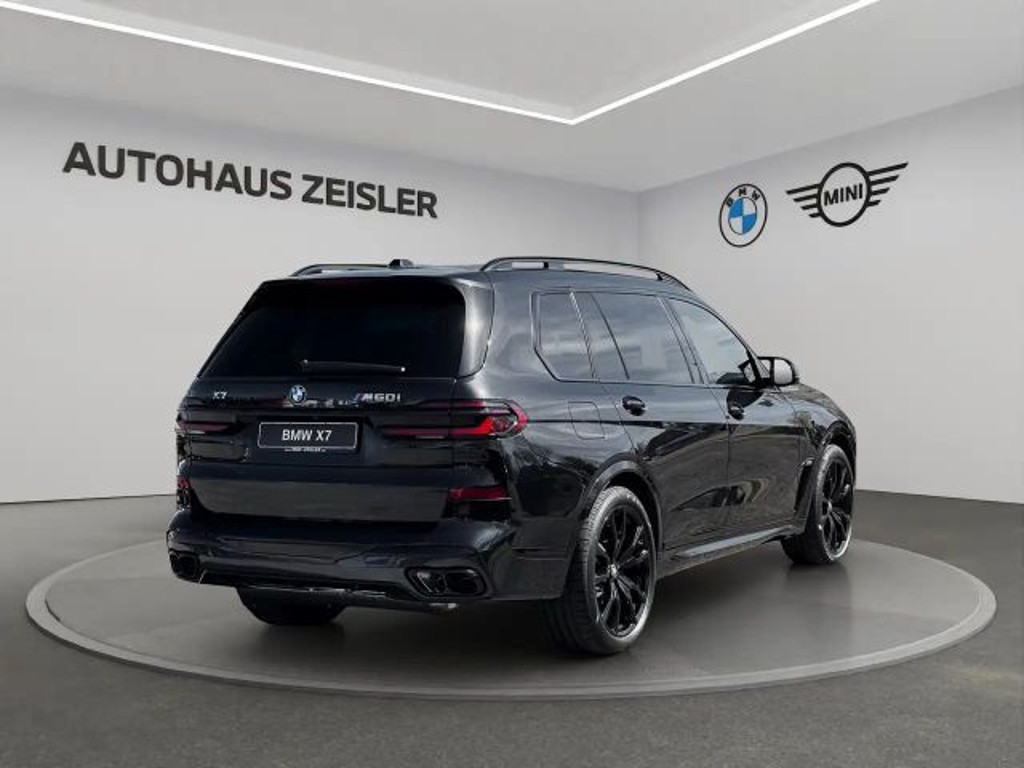 BMW X7 M
