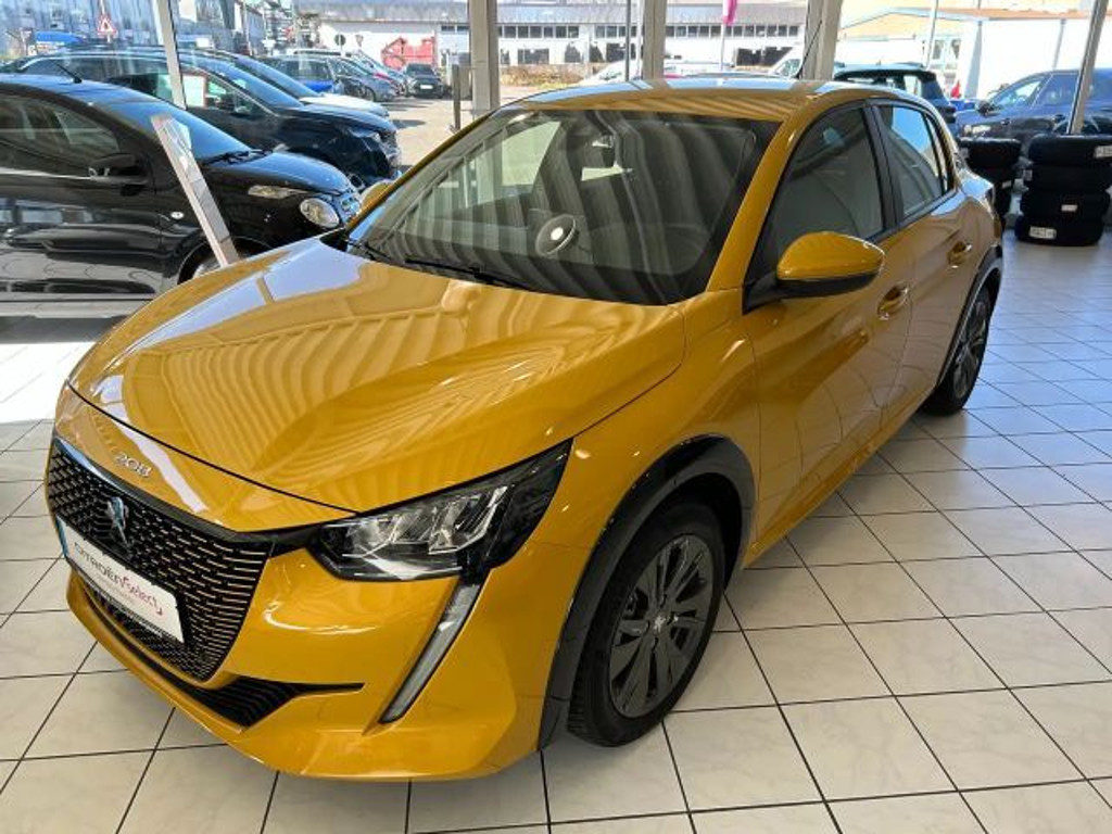 Peugeot e-208