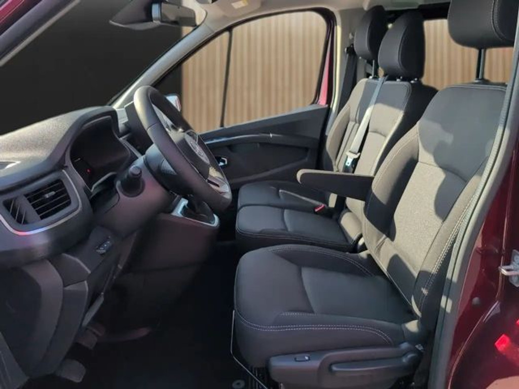Nissan Primastar