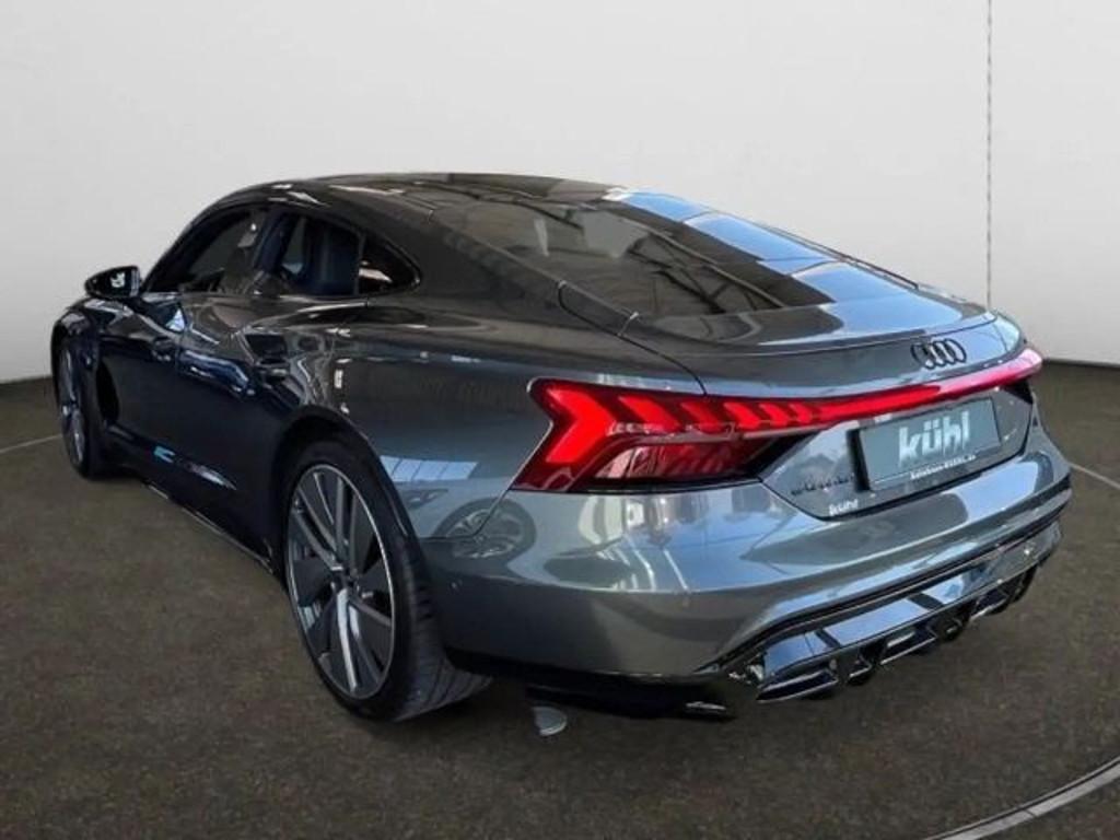 Audi e-tron GT