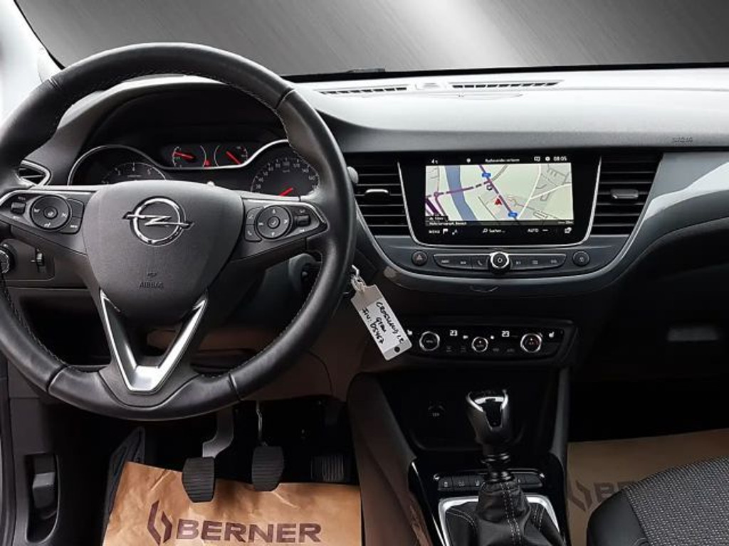 Opel Crossland X
