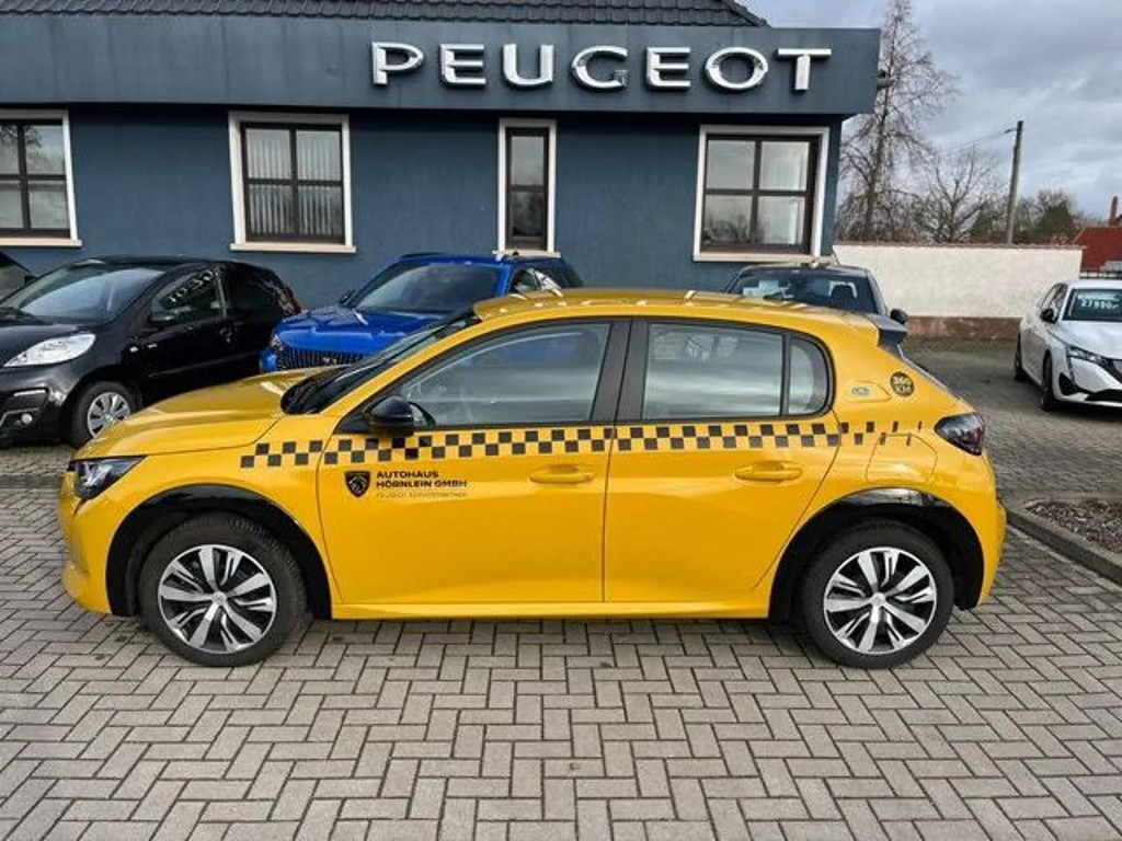 Peugeot e-208