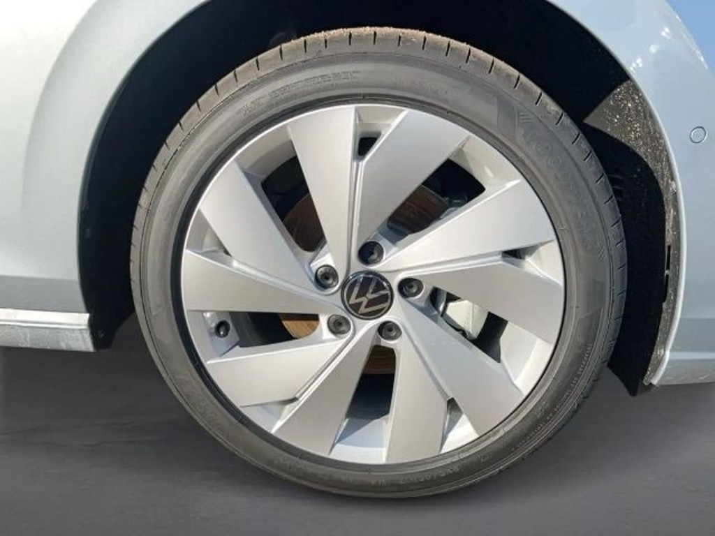 Volkswagen Golf 2026 Benzine