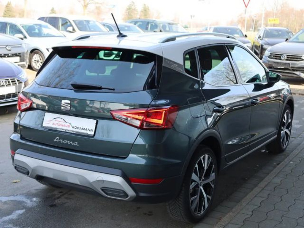 Seat Arona