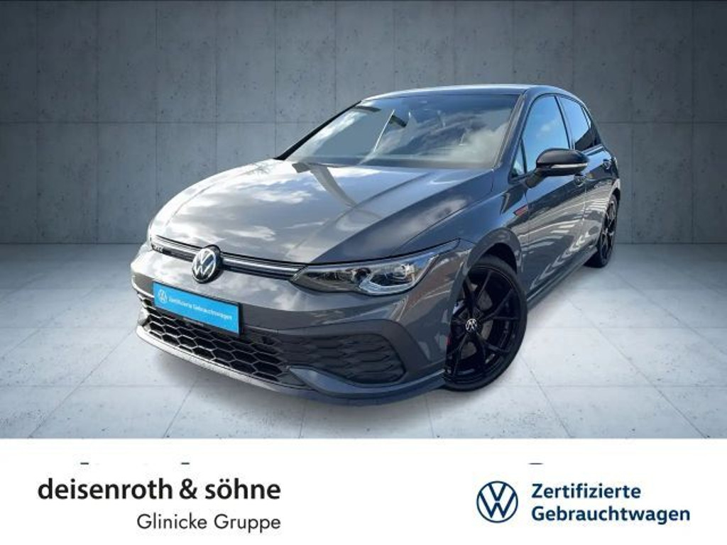 Volkswagen Golf 2023 Benzine