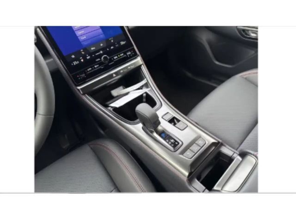 Lexus LBX