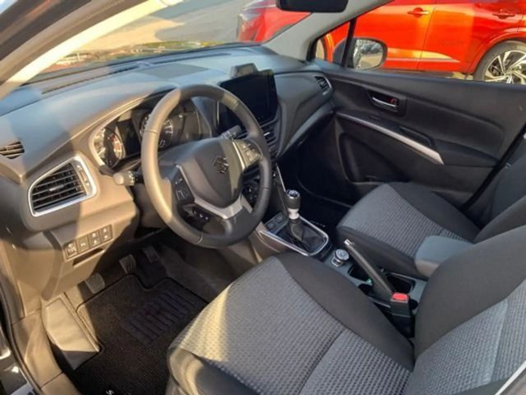 Suzuki S-Cross