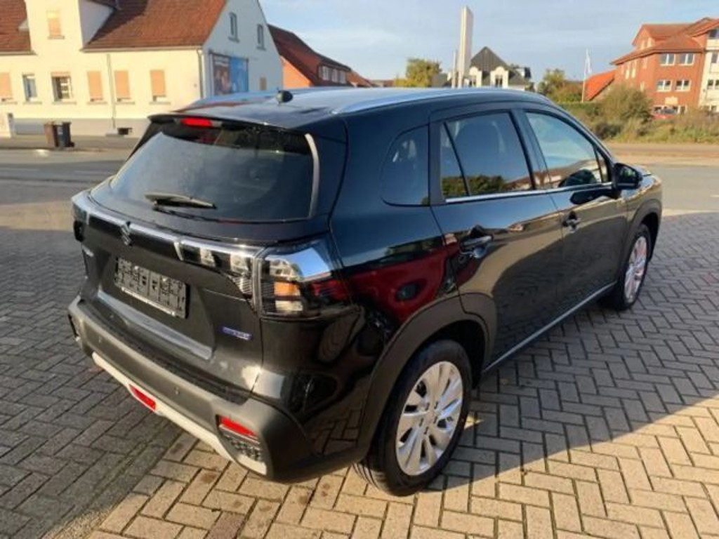 Suzuki S-Cross