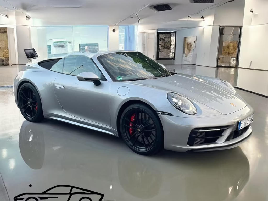 Porsche 911 2022 Benzine