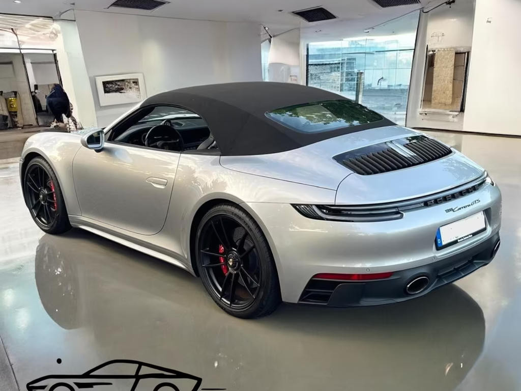 Porsche 911
