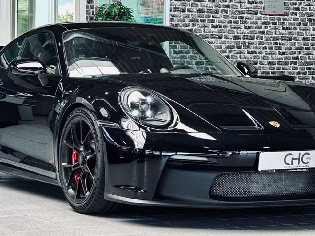 Porsche 911 2021 Benzine