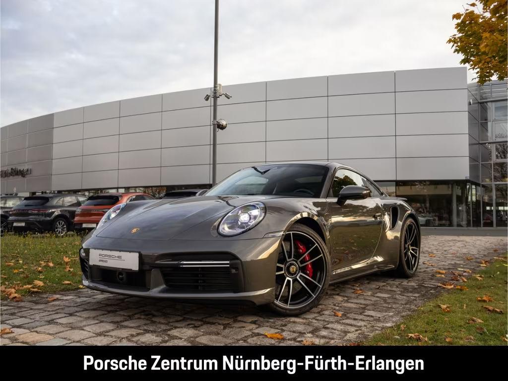 Porsche 911 2021 Benzine