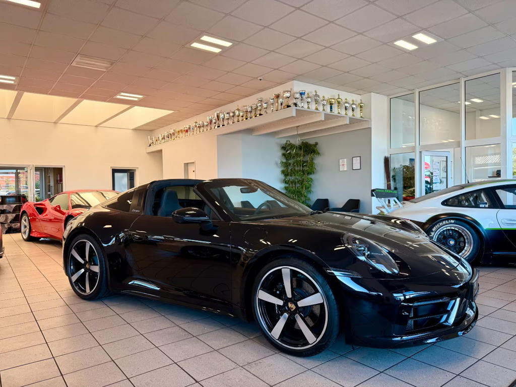 Porsche 911 2023 Benzine