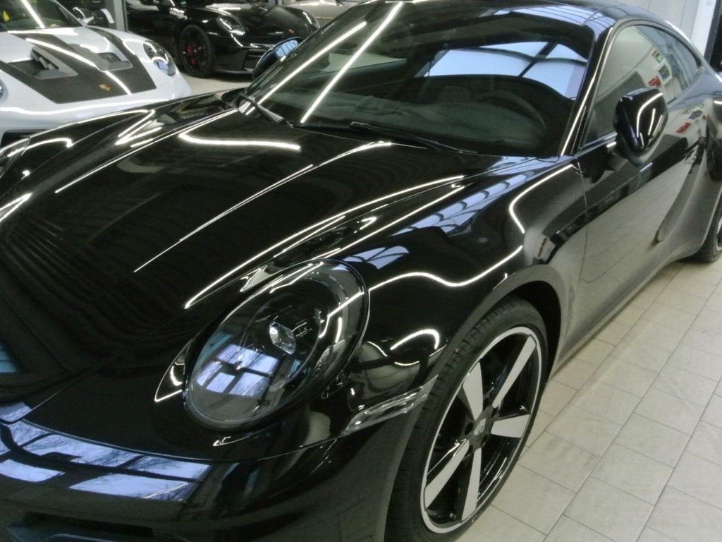 Porsche 911 2025 Benzine