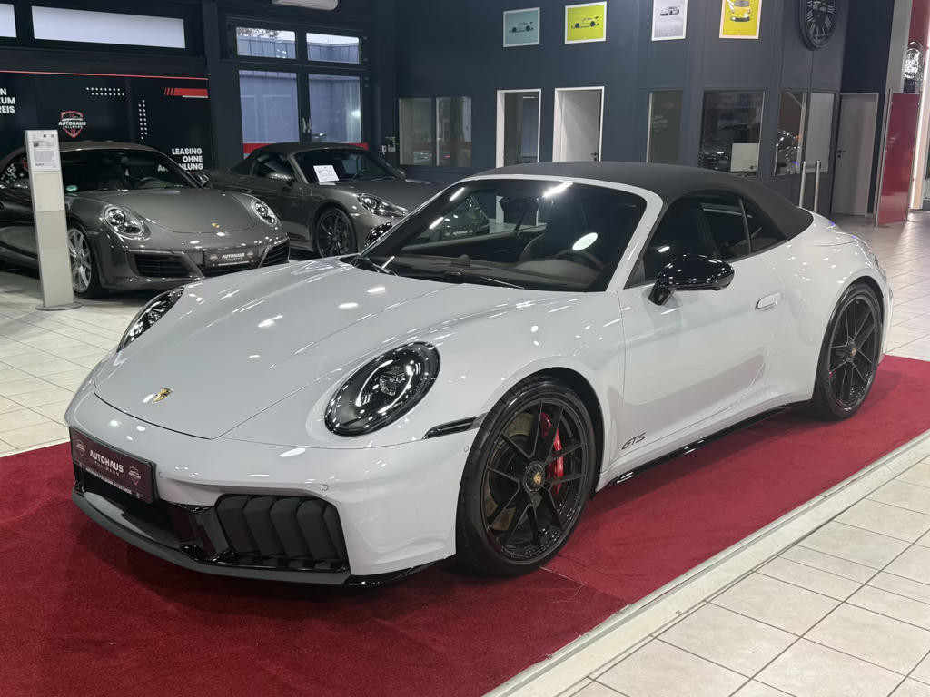 Porsche 911 2025 Benzine