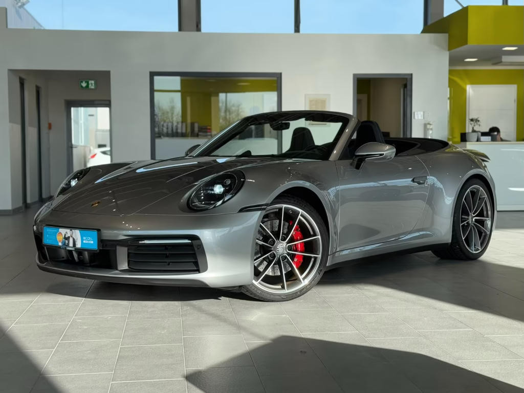 Porsche 911 2022 Benzine