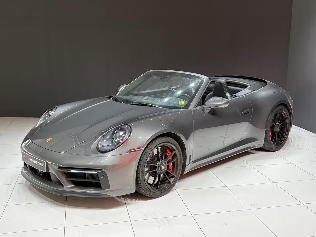 Porsche 911 2022 Benzine